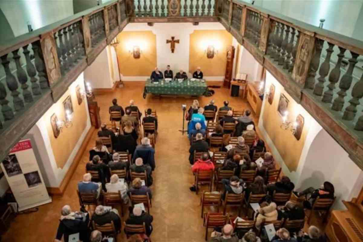 La prima traduzione ecumenica del Nuovo Testamento: un passo verso l'unità religiosa